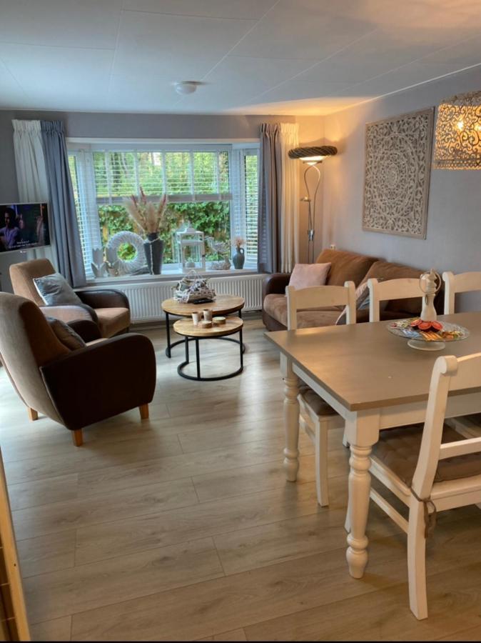 Luxe Chalet Met Prachtig Terras Op De Veluwe , Veel Privacy 霍德鲁 外观 照片