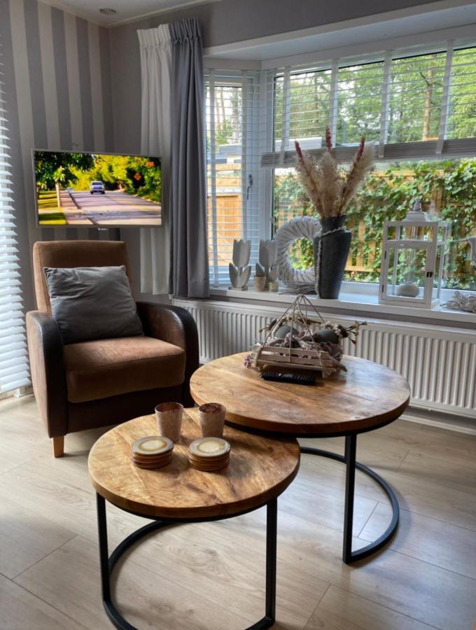 Luxe Chalet Met Prachtig Terras Op De Veluwe , Veel Privacy 霍德鲁 外观 照片