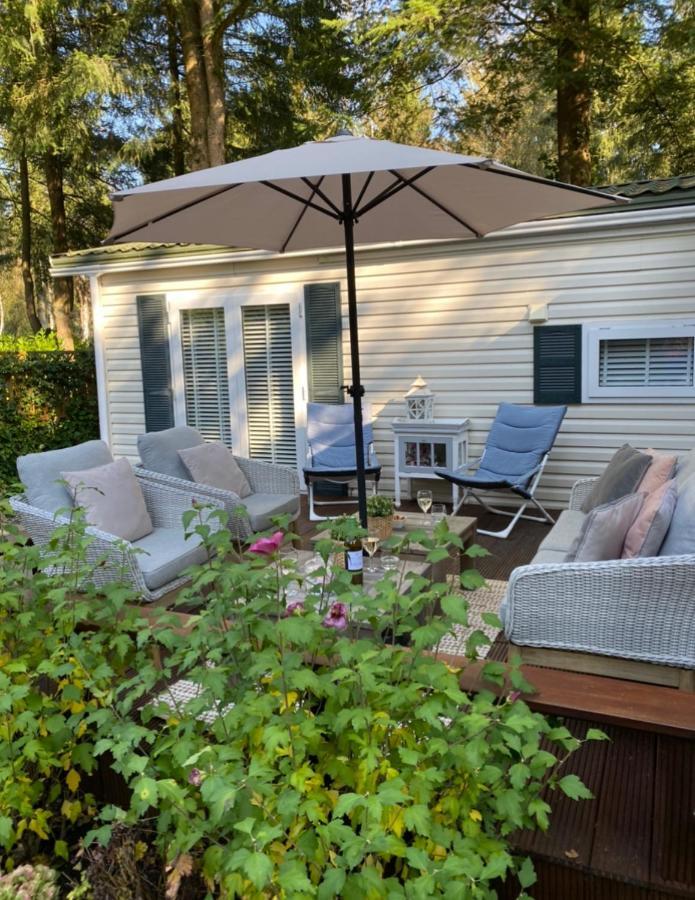 Luxe Chalet Met Prachtig Terras Op De Veluwe , Veel Privacy 霍德鲁 外观 照片