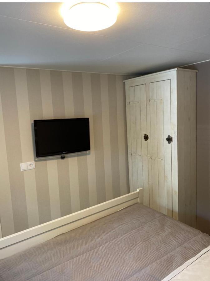Luxe Chalet Met Prachtig Terras Op De Veluwe , Veel Privacy 霍德鲁 外观 照片