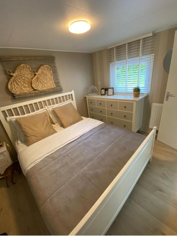 Luxe Chalet Met Prachtig Terras Op De Veluwe , Veel Privacy 霍德鲁 外观 照片